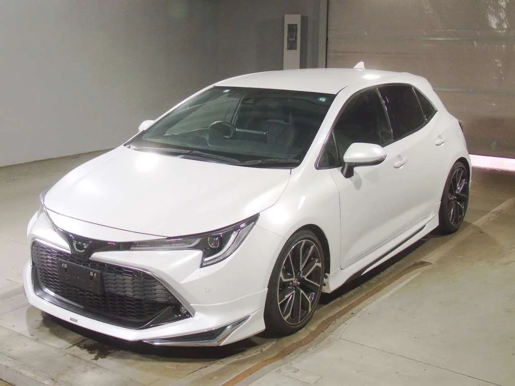 Toyota Corolla Hatchback NRE210H 2021